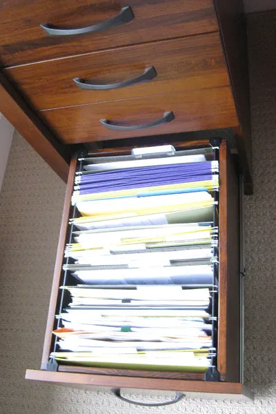Boxwood 9 Drawer Desk
