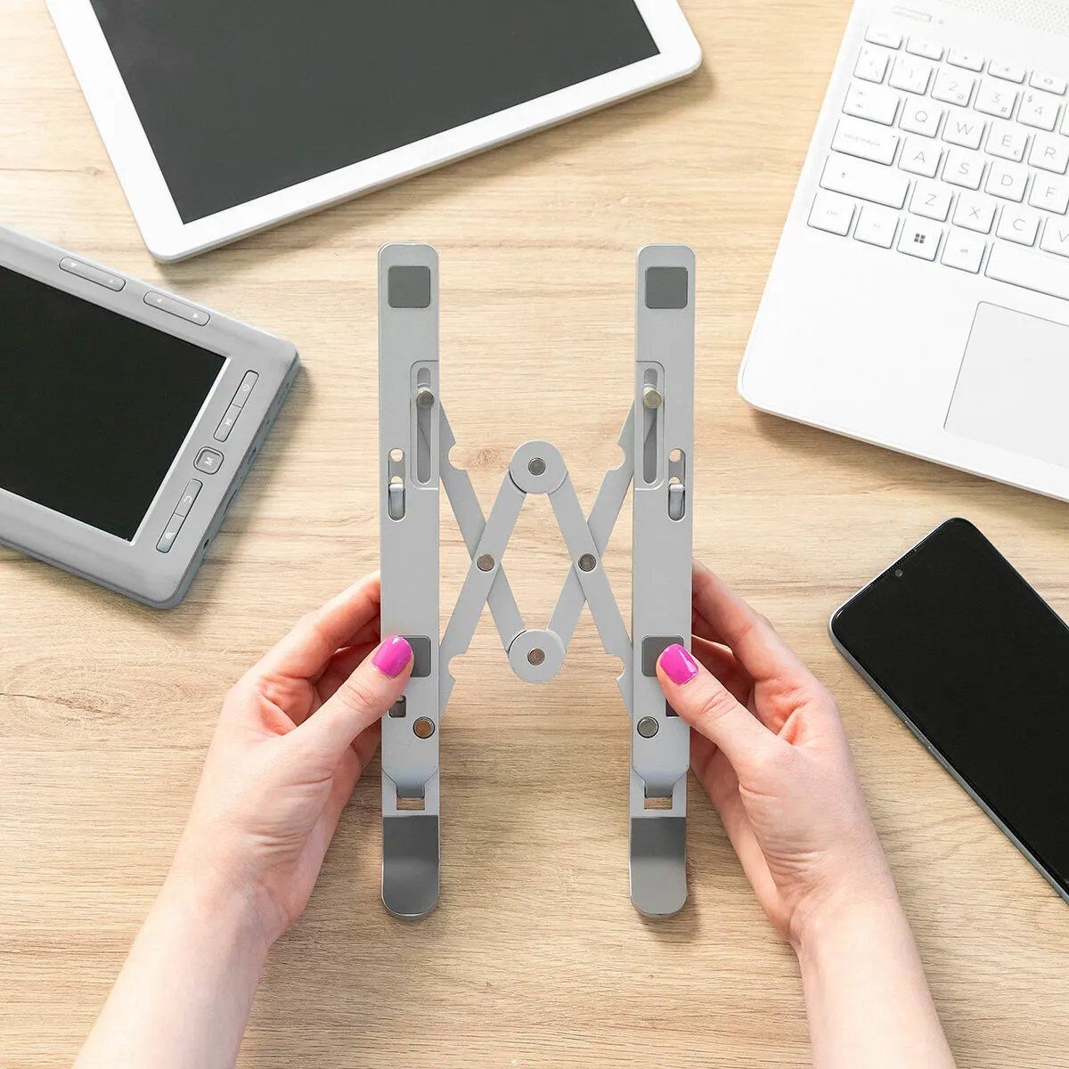 Folding and Adjustable Laptop Stand Flastan